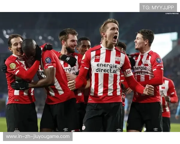 埃因霍温再创连胜纪录，强势领跑荷兰联赛，荷兰埃因霍温房价